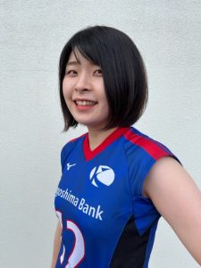 明石　聖奈